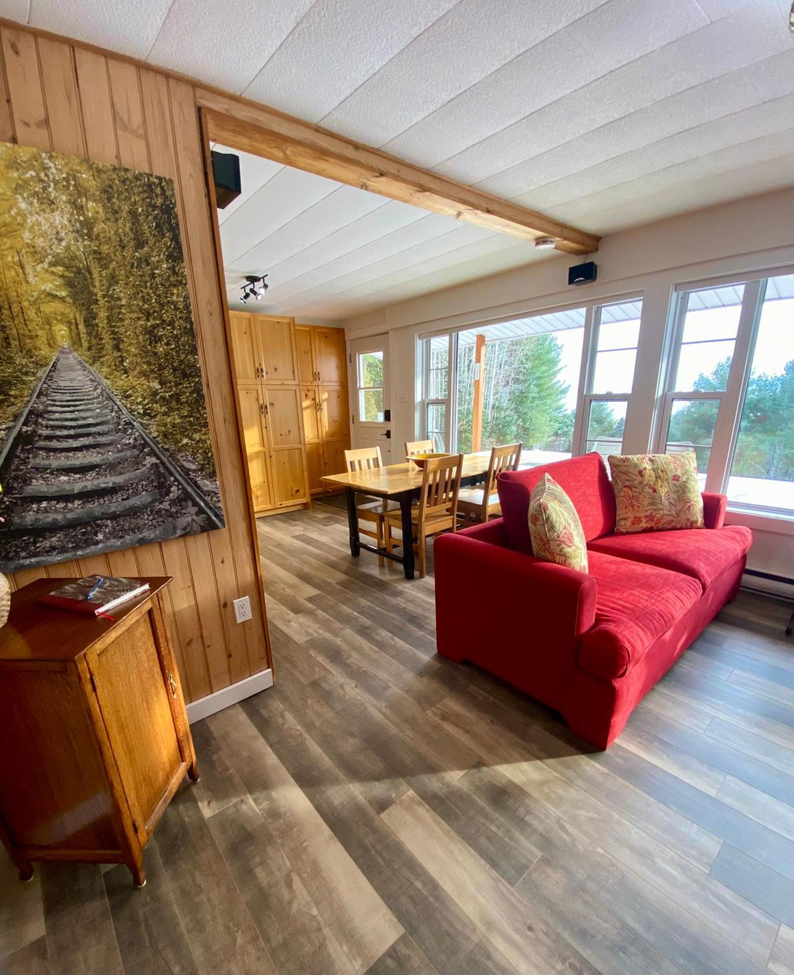 Chalet Sous Les Pins Les Eboulements Exterior photo